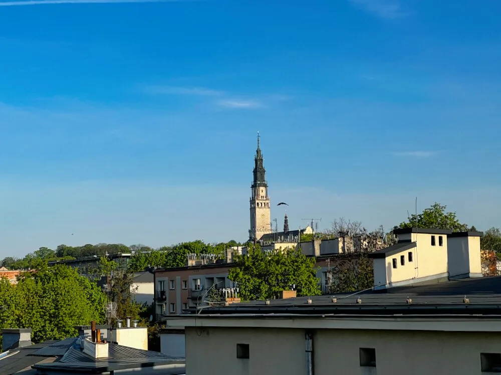 Ченстохова. Вид на монастырь на Ясной Горе из наших апартаментов